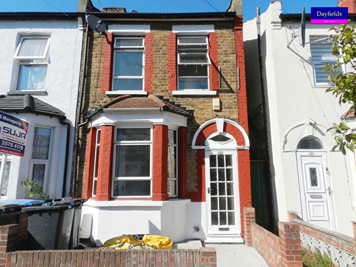 3 Bedroom Terraced House To Rent In King Edwards Road, Enfield, EN3