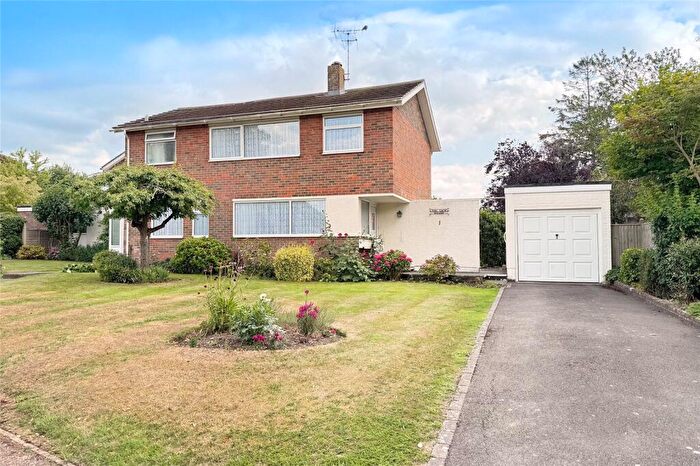 4 Bedroom Detached House For Sale In Weavers Ring, Angmering, West Sussex, BN16
