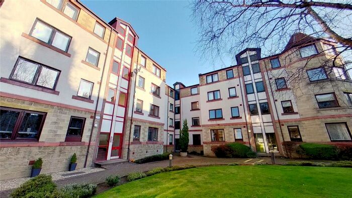 1 Bedroom Garage / Parking To Rent In Dalgety Road, Edinburgh, EH7
