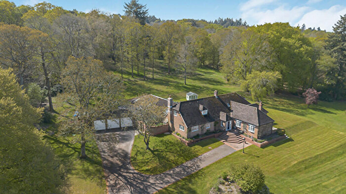 5 Bedroom Detached House For Sale In St Patricks Lane, Liss, Hampshire, GU33