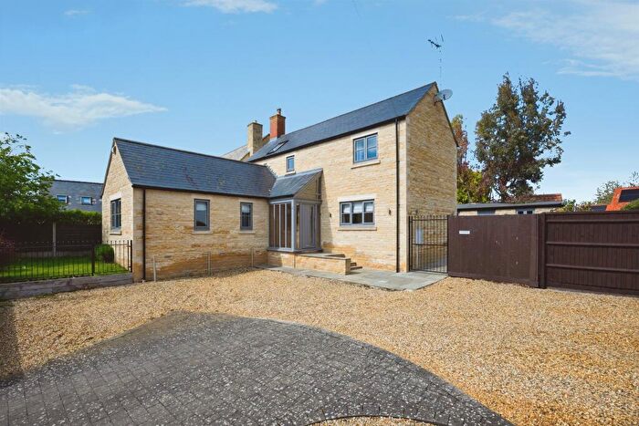 3 Bedroom Character Property For Sale In Woodnewton Road, Nassington, Peterborough, PE8