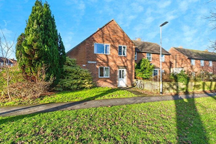 4 Bedroom Semi Detached House For Sale In Finchale Road, Durham, DH1