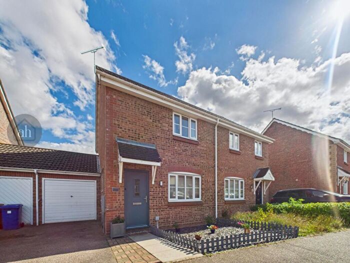 2 Bedroom House For Sale In Worcester Close, Bury St. Edmunds, IP32
