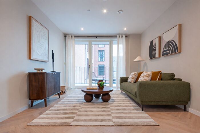1 Bedroom Flat For Sale In The Tipton, Kentish Town, NW5