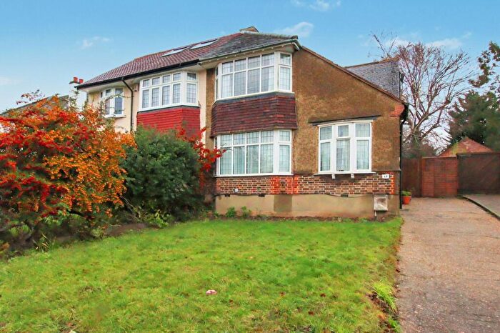 3 Bedroom Semi Detached House For Sale In Overhill Way, Park Langley, Beckenham, BR3