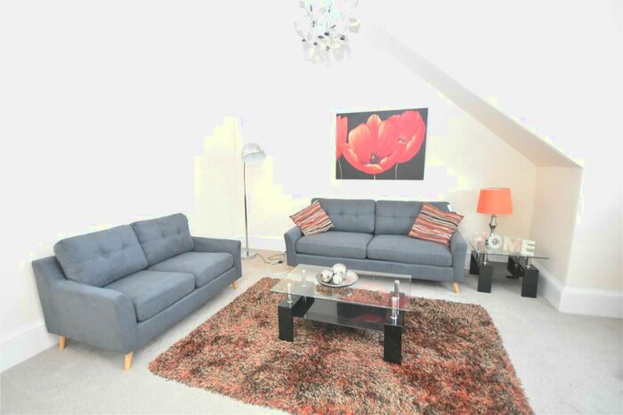 2 Bedroom Flat To Rent In Skene Street, City Centre, Aberdeen, AB10