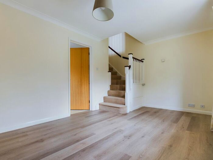 1 Bedroom Terraced House To Rent In Longstock Close, Chineham, Basingstoke, RG24
