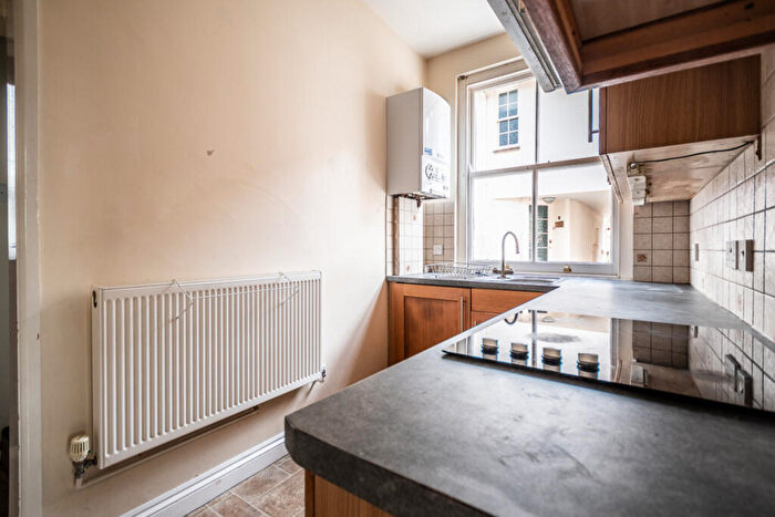 2 Bedroom End Of Terrace House For Sale In Follett Road, Exeter, EX3