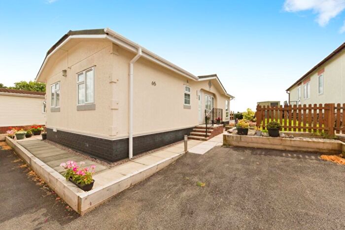 2 Bedroom Detached House For Sale In Lee Green Lane, Church Minshull, Nantwich, Cheshire, CW5