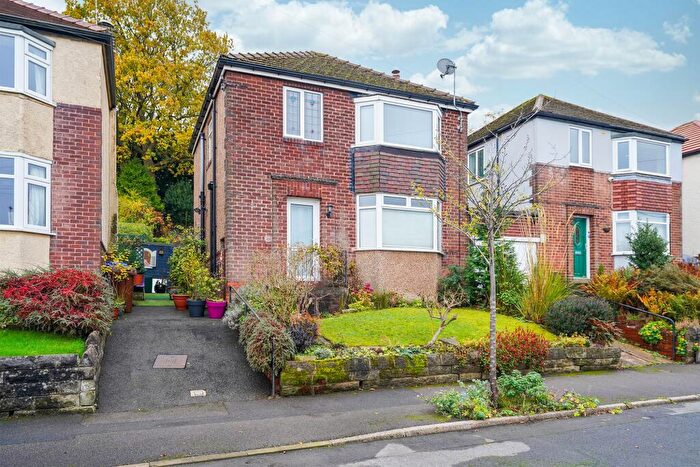 3 Bedroom Detached House For Sale In Westwick Crescent, Sheffield, S8