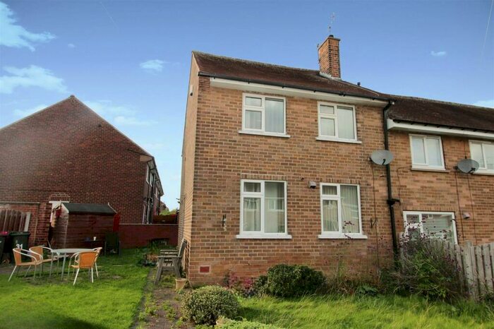 3 Bedroom End Of Terrace House To Rent In Robinets Road, Rotherham, S61