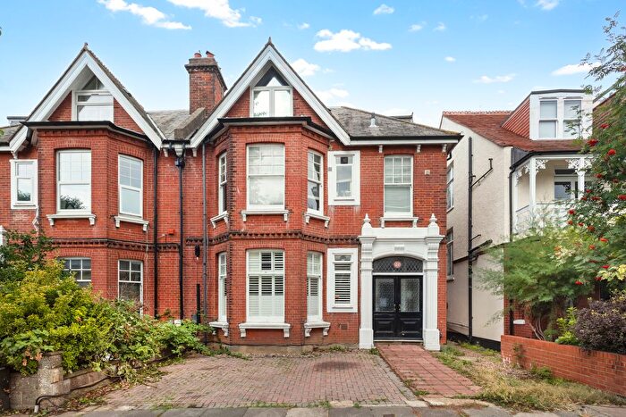 Studio To Rent In Wilbury Villas, Hove, BN3