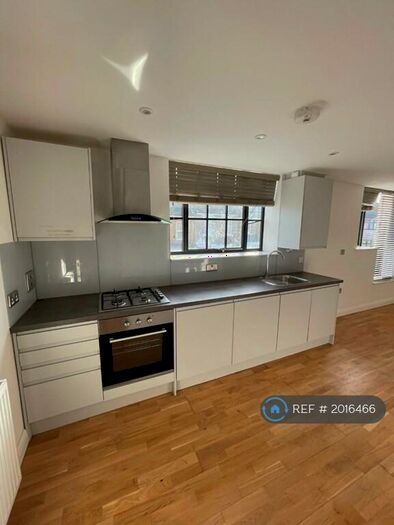 1 Bedroom Flat To Rent In Oakfield Road, London, E17