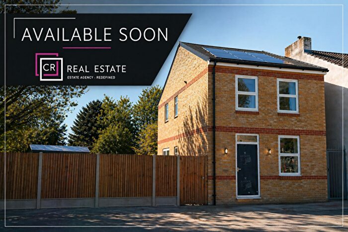 2 Bedroom Detached House To Rent In Springfield Road, Gillingham, ME7