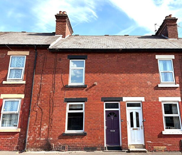 2 Bedroom Terraced House For Sale In Dent Street, Leeds, LS9