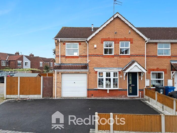 3 Bedroom Semi Detached House To Rent In Bentley, Doncaster, South Yorkshire, DN5