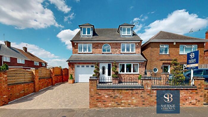 5 Bedroom Detached House For Sale In New Street, Swanwick, DE55