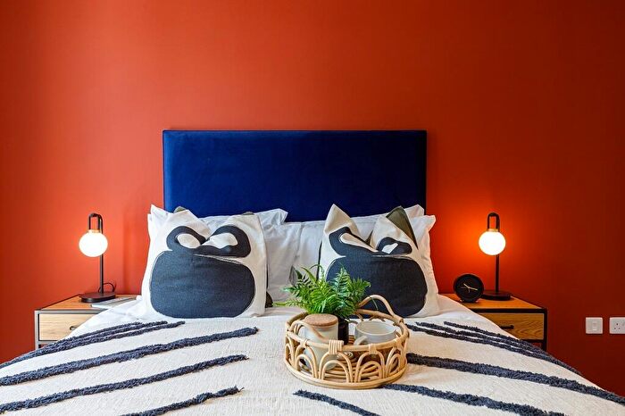 2 Bedroom Flat To Rent In Mighell Street, BN2