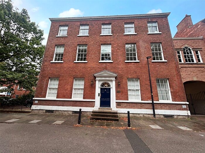 1 Bedroom Flat For Sale In Apartment, Langton Lodge, South Parade, Wakefield, West Yorkshire, WF1
