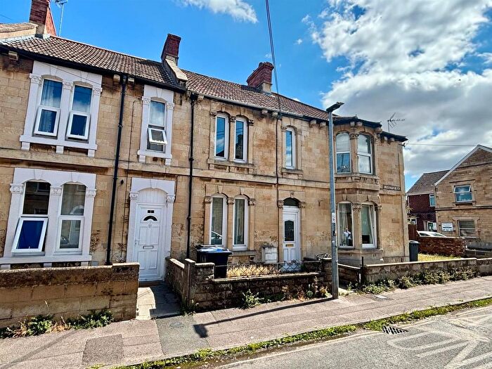 2 Bedroom Terraced House For Sale In Gloucester Road, Trowbridge, BA14