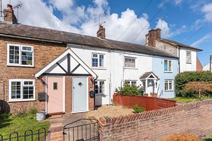 1 Bedroom Terraced House For Sale In King Street, Tring, HP23