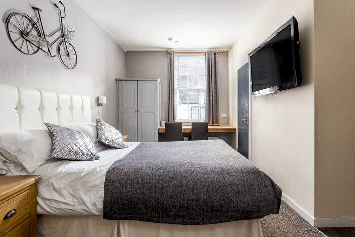 Studio To Rent In Holywell Hill, St.Albans, AL1