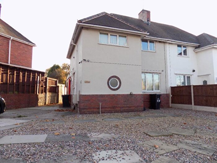 1 Bedroom Semi Detached House To Rent In Tiled House Lane, Brierley Hill, DY5
