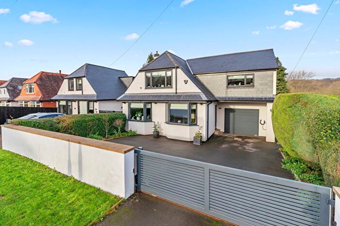 4 Bedroom Detached House For Sale In Leeds Road, Ilkley, LS29