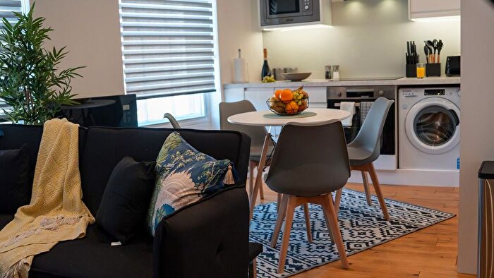 1 Bedroom Flat To Rent In Reading, RG1