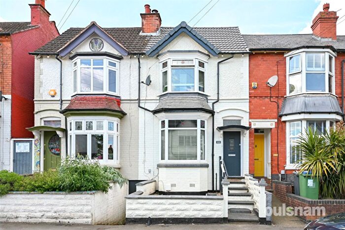 3 Bedroom Terraced House For Sale In Park Road, Bearwood, West Midlands, B67
