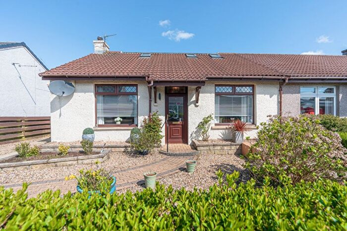3 Bedroom Villa For Sale In Keir Street, Cowdenbeath, KY4