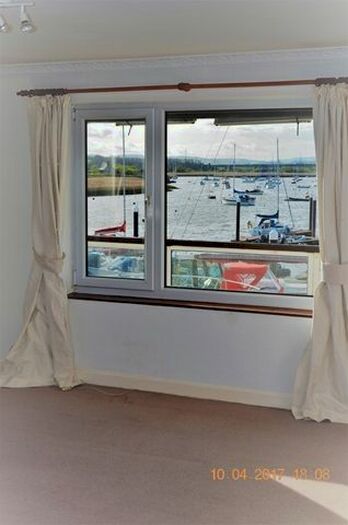 2 Bedroom Flat To Rent In Ferry Road, Topsham, Exeter, EX3