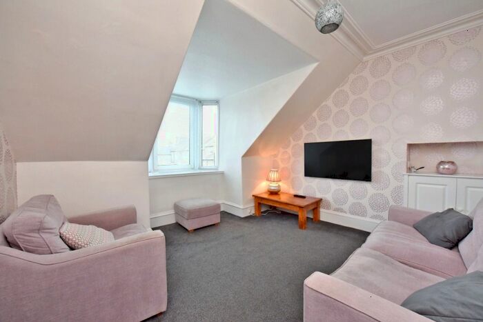 1 Bedroom Flat To Rent In Claremont Place, City Centre, Aberdeen, AB10