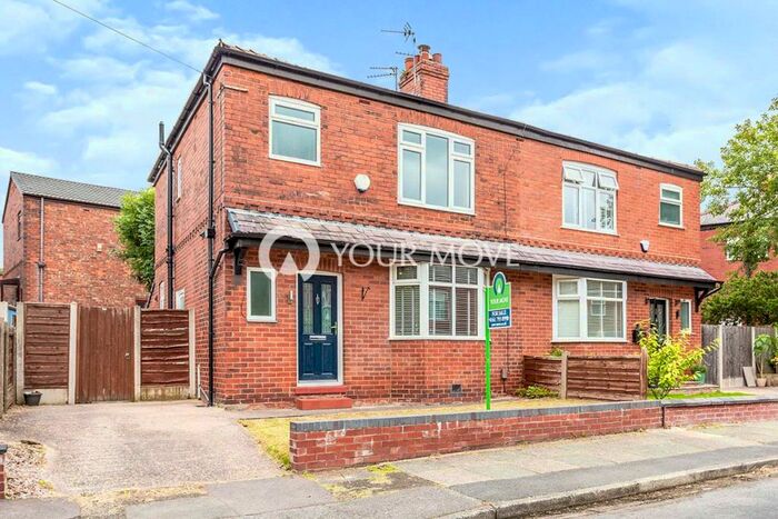 3 Bedroom Semi-Detached House To Rent In Allenby Road, Swinton, Manchester, Greater Manchester, M27