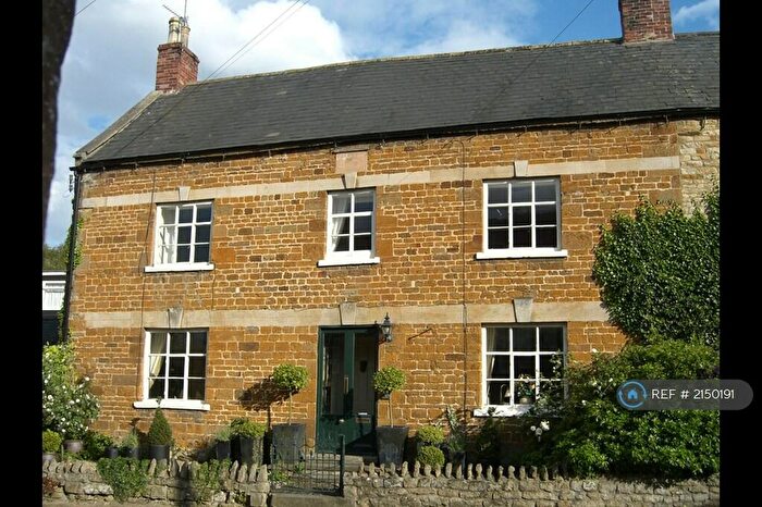 6 Bedroom Semi-Detached House To Rent In Main Street, Market Harborough, LE16