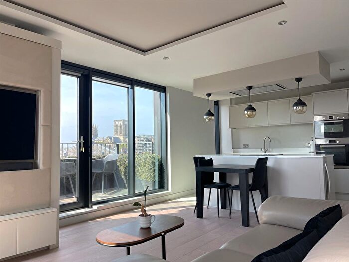 2 Bedroom Flat For Sale In Stonebow House, Stonebow, York, YO1