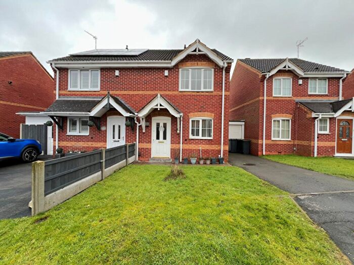2 Bedroom Semi-Detached House To Rent In Kings Meadow, Nuneaton, CV10