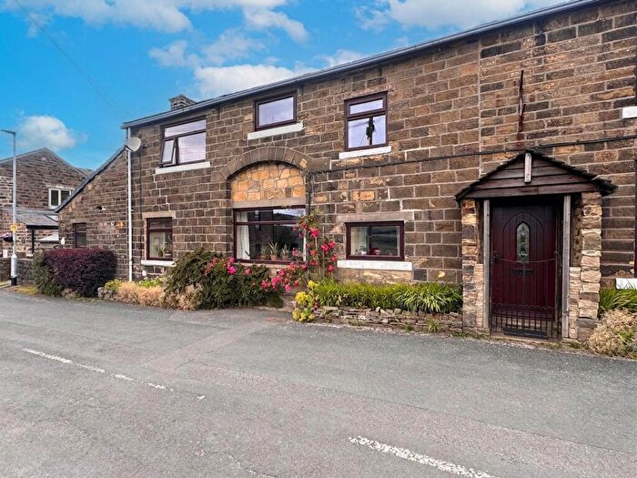 4 Bedroom Farm House For Sale In Upper Marsh Lane, Oxenhope, BD22