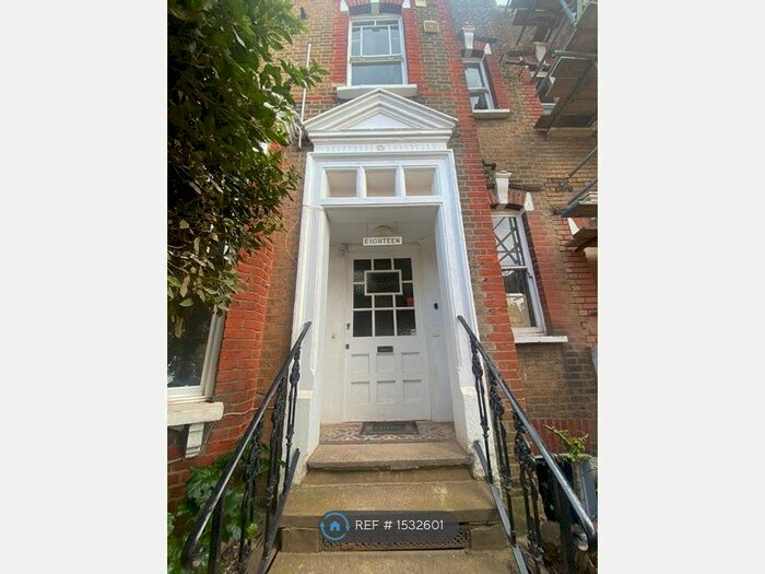 2 Bedroom Flat To Rent In Albany Road, London, N4