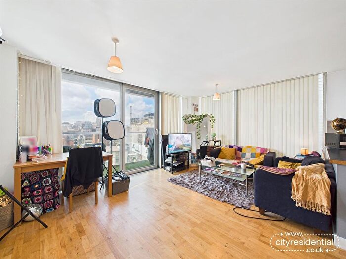 2 Bedroom Flat For Sale In Eden Square, Cheapside, Liverpool, L2