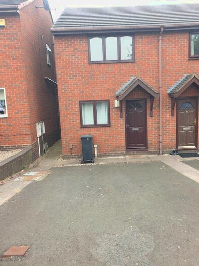 2 Bedroom Property To Rent In Spring Gardens, Dudley, DY2