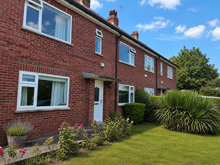 2 Bedroom Apartment For Sale In Tor View Avenue, Glastonbury, BA6