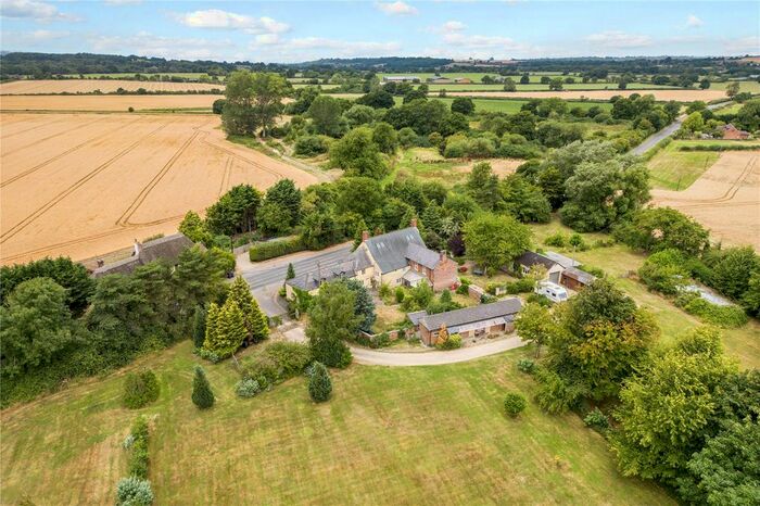 4 Bedroom Detached House For Sale In Lydeway, Devizes, Wiltshire, SN10