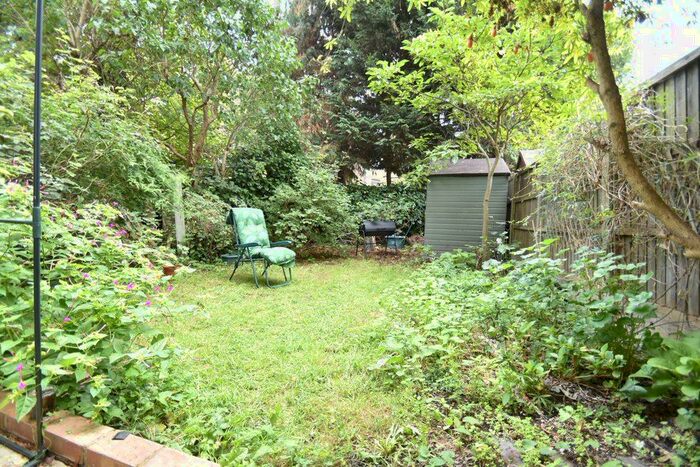1 Bedroom Flat To Rent In Tufnell Park Road, London, N19