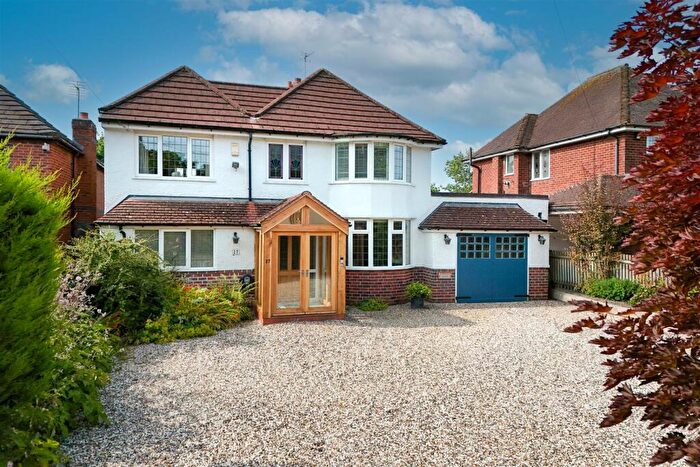 3 Bedroom Detached House For Sale In Hollywood Lane, Hollywood, B47