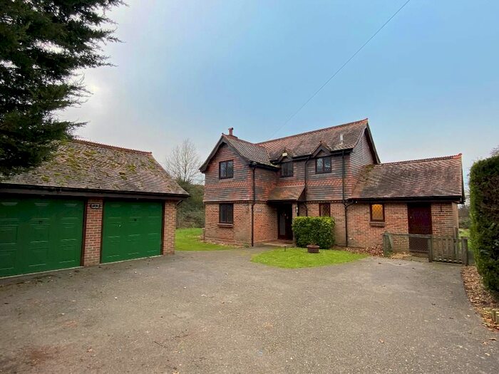 5 Bedroom Detached House To Rent In Church Lane, Nursling, Southampton SO16