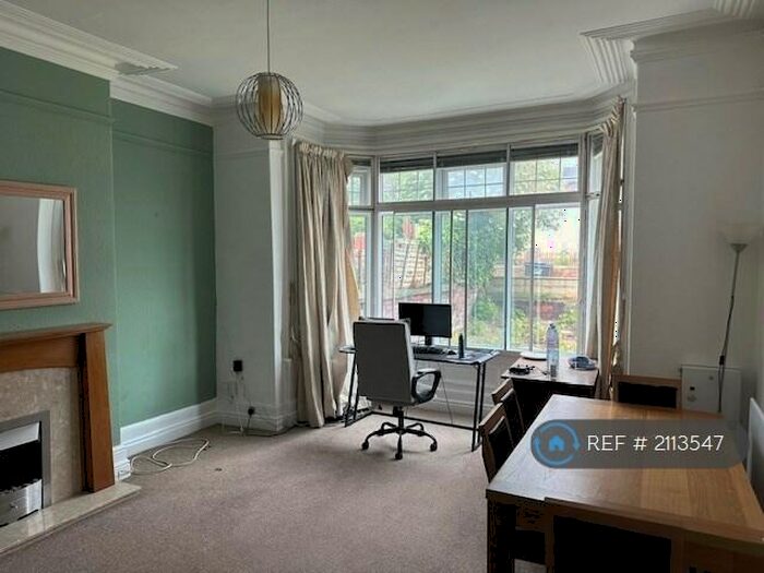 1 Bedroom Flat To Rent In Claremont Villas, Leeds, LS2