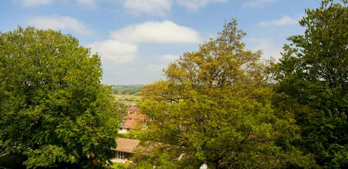 1 Bedroom Flat For Sale In Eleanor Close, Lewes, BN7