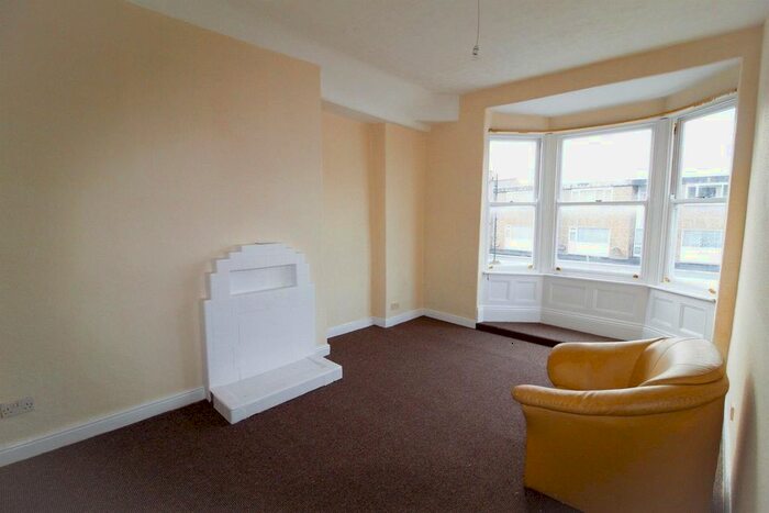 1 Bedroom Flat To Rent In Falsgrave Road, Scarborough, YO12