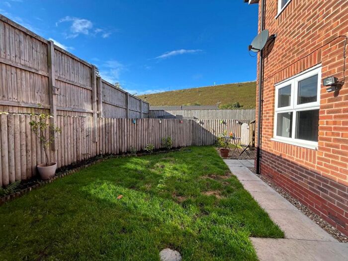 2 Bedroom Semi-Detached House For Sale In Hart Mill Close, Mossley, Ashton-Under-Lyne, OL5